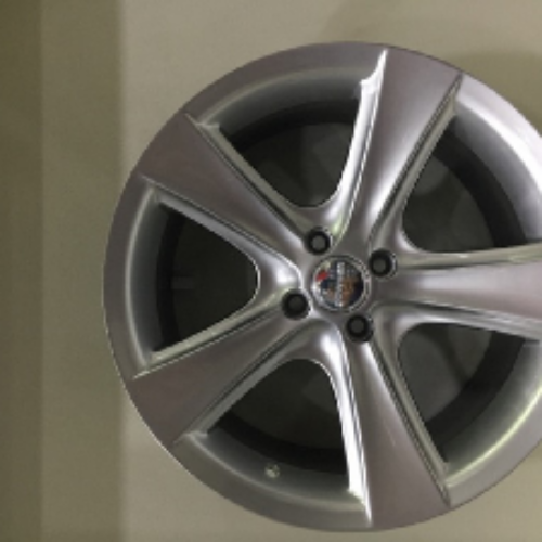 BK086 8-9X17 4X100 ET30 73,1 SILVER