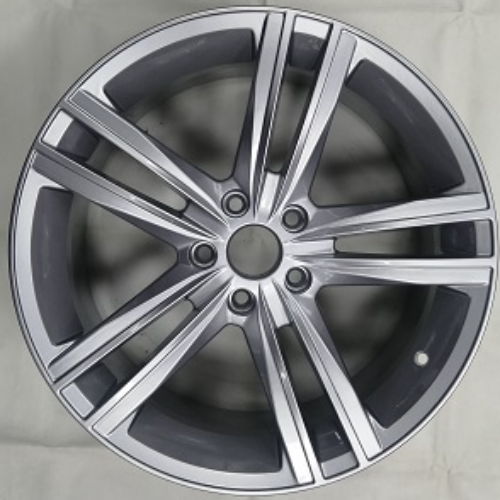 STW804 8X18 5X112 ET37 57,1 SILVER