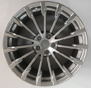 RC198 8,5X19 5X112 ET35 66,45 SILVER