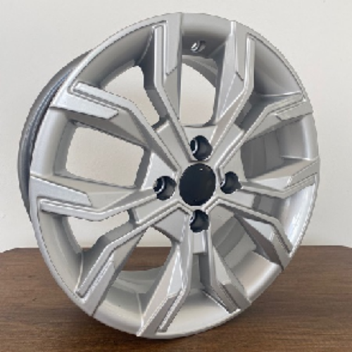 RC246 6,5X15 4X100 ET35 67,1 SILVER
