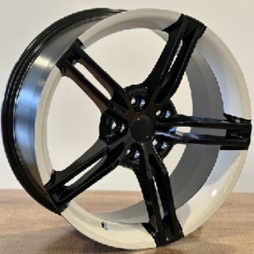 RC1186 8X18 5X98 ET40 67,1 BLACK/WHITE